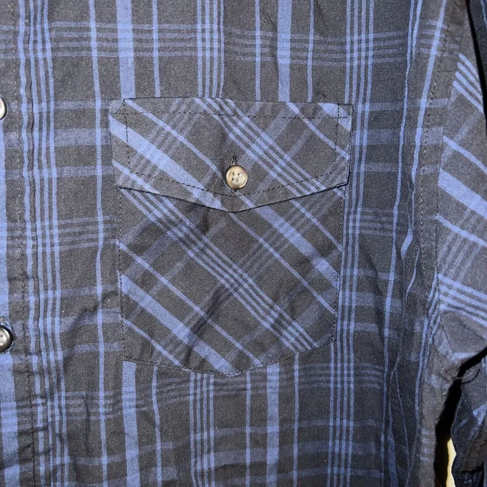 Airwalk Boys Size 18‎ Black Blue Plaid Long Sleeve Button Down Shirt